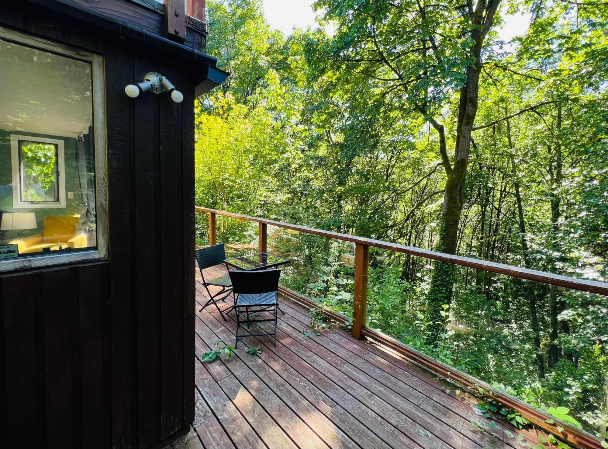 Creekside Private Suite North Vancouver Ngoại thất bức ảnh