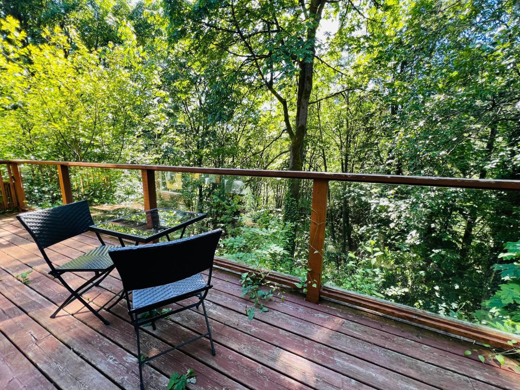 Creekside Private Suite North Vancouver Ngoại thất bức ảnh